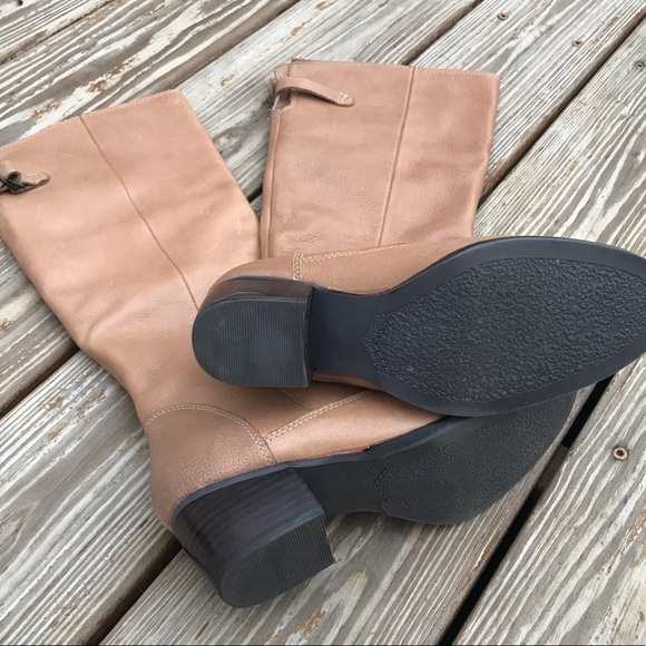 Audrey Brooke Leather Boots - Picture 4 of 8